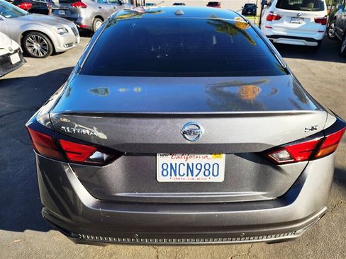 Used 2020 Nissan Altima 2.5 SR image 9