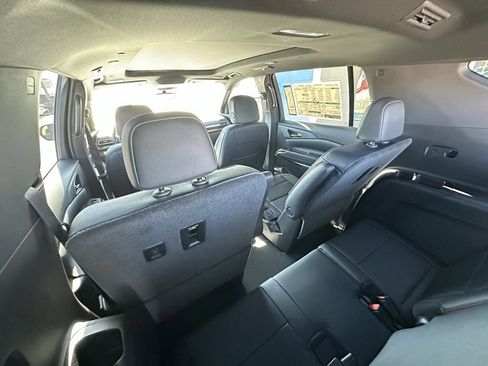 New 2026 Chevrolet Traverse RS image 23