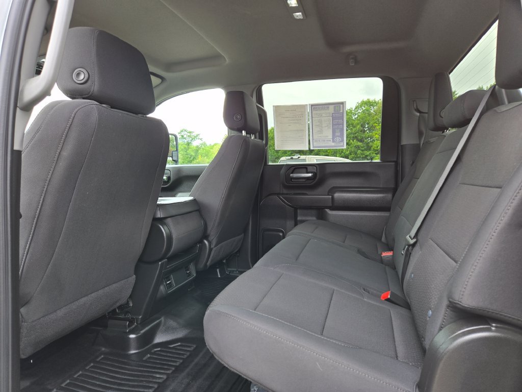 Used 2025 Chevrolet Silverado 3500 W/T AWD/4WD image 14