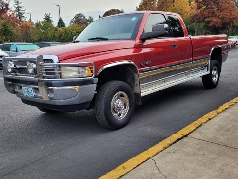Used 1999 Dodge Ram 2500 Truck 4x4 Quad Cab image 2