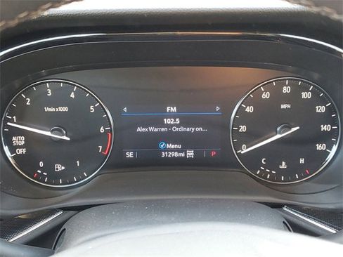 Used 2023 Buick Envision Preferred image 21