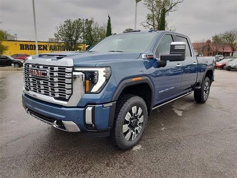 New 2026 GMC Sierra 2500 Denali w/ Denali Reserve Package image 10