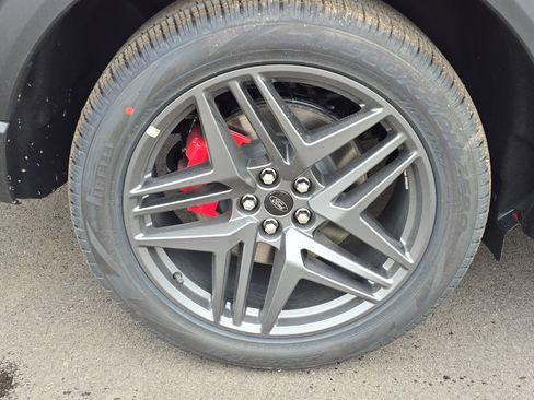 New 2026 Ford Explorer ST image 5