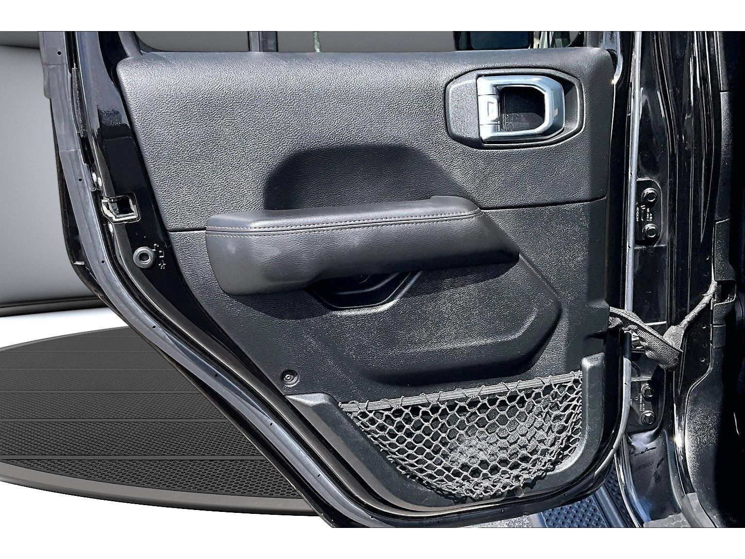 Used 2021 Jeep Gladiator Overland AWD/4WD image 37