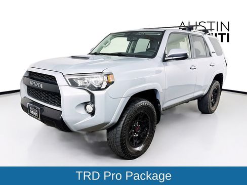 Used 2017 Toyota 4Runner TRD Pro AWD/4WD image 3