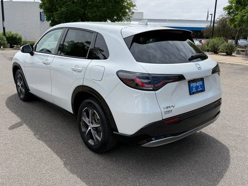 Used 2024 Honda HR-V EX-L image 4