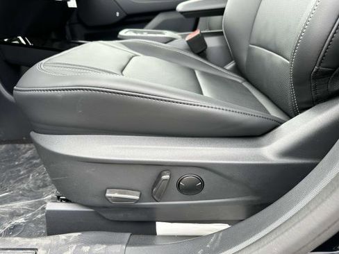 New 2025 Ford Mustang Mach-E Premium image 12