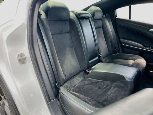 Used 2019 Dodge Charger Scat Pack w/ Plus Group RWD image 27