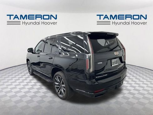 Used 2023 Cadillac Escalade Sport image 3