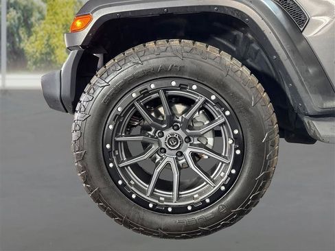 Used 2021 Jeep Wrangler Unlimited Sport image 18