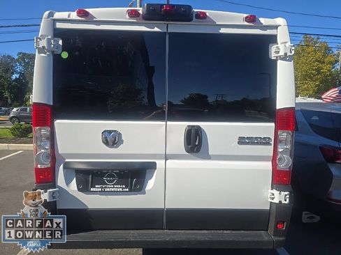 Used 2025 RAM ProMaster 2500 w/ U-Haul Equipment Group FWD image 10