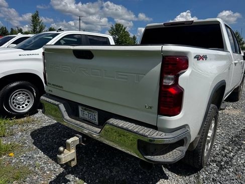 Used 2021 Chevrolet Silverado 2500 LT w/ Fleet Comfort Package AWD/4WD image 7