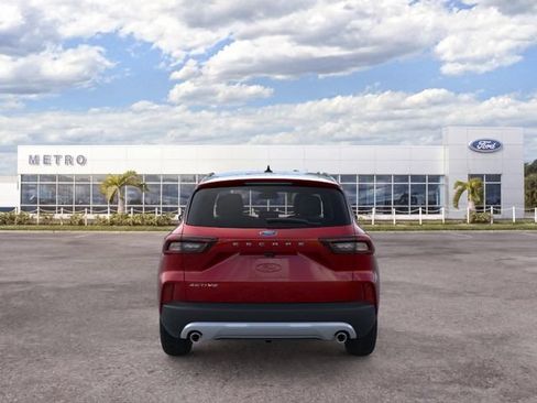 Used 2026 Ford Escape Active w/ Tech Pack #1 FWD image 5