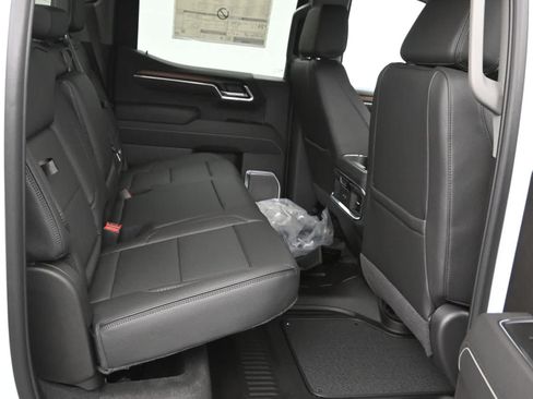 New 2026 GMC Sierra 1500 Denali w/ Denali Reserve Package AWD/4WD image 12