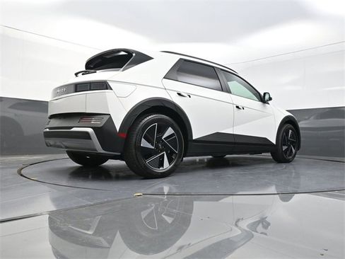 New 2025 Hyundai Ioniq 5 SEL image 35