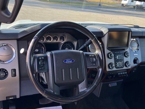 Used 2016 Ford F250 Lariat w/ Chrome Package image 11