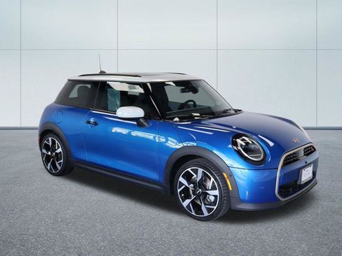 Used 2025 MINI Cooper S FWD image 10