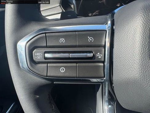 New 2026 GMC Acadia Elevation w/ Elevation Premium Package image 21