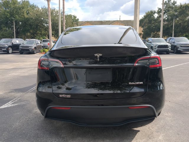 Used 2025 Tesla Model Y Performance AWD/4WD image 6