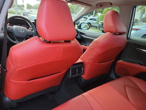 Used 2022 Toyota Camry XSE image 11