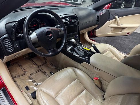Used 2008 Chevrolet Corvette Base 2dr Coupe w/ Preferred Equipment Group image 28
