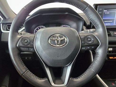 Certified 2021 Toyota RAV4 XLE w/ Convenience Package AWD/4WD image 21