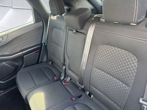 Used 2024 Ford Escape Active image 18