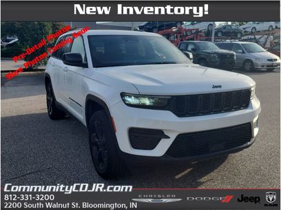 Used 2024 Jeep Grand Cherokee Altitude