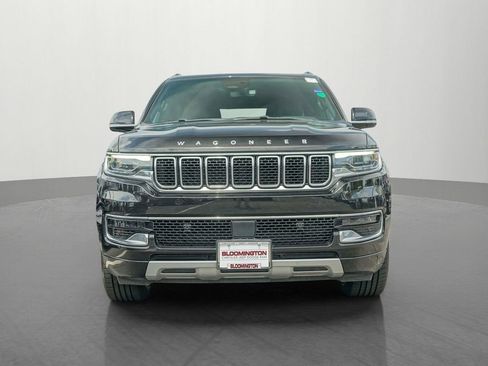 Used 2024 Jeep Wagoneer Series II w/ Flexible Seating Group AWD/4WD image 2