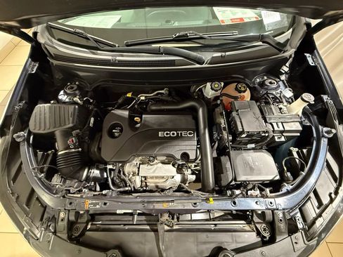 Used 2019 Chevrolet Equinox LT image 12