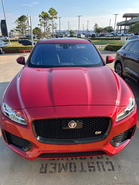Used 2019 Jaguar F-PACE S AWD/4WD image 11