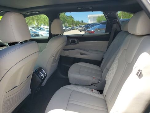 Certified 2026 Kia Sorento SX Prestige image 8
