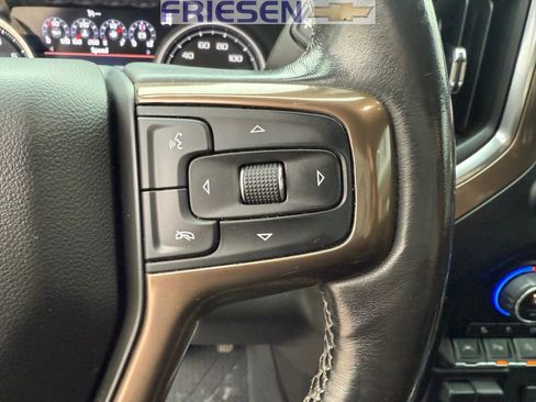 Used 2019 Chevrolet Silverado 1500 High Country w/ High Country Premium Package image 15