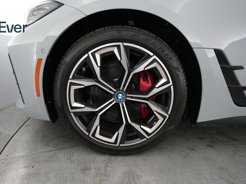 Used 2024 BMW i4 eDrive35 w/ M Sport Package RWD image 19