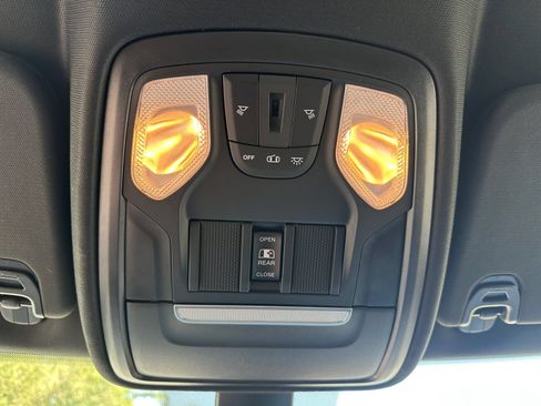 Used 2020 RAM 1500 Big Horn AWD/4WD image 31