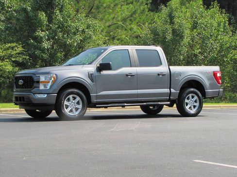 Used 2021 Ford F150 XL w/ STX Appearance Package AWD/4WD image 3