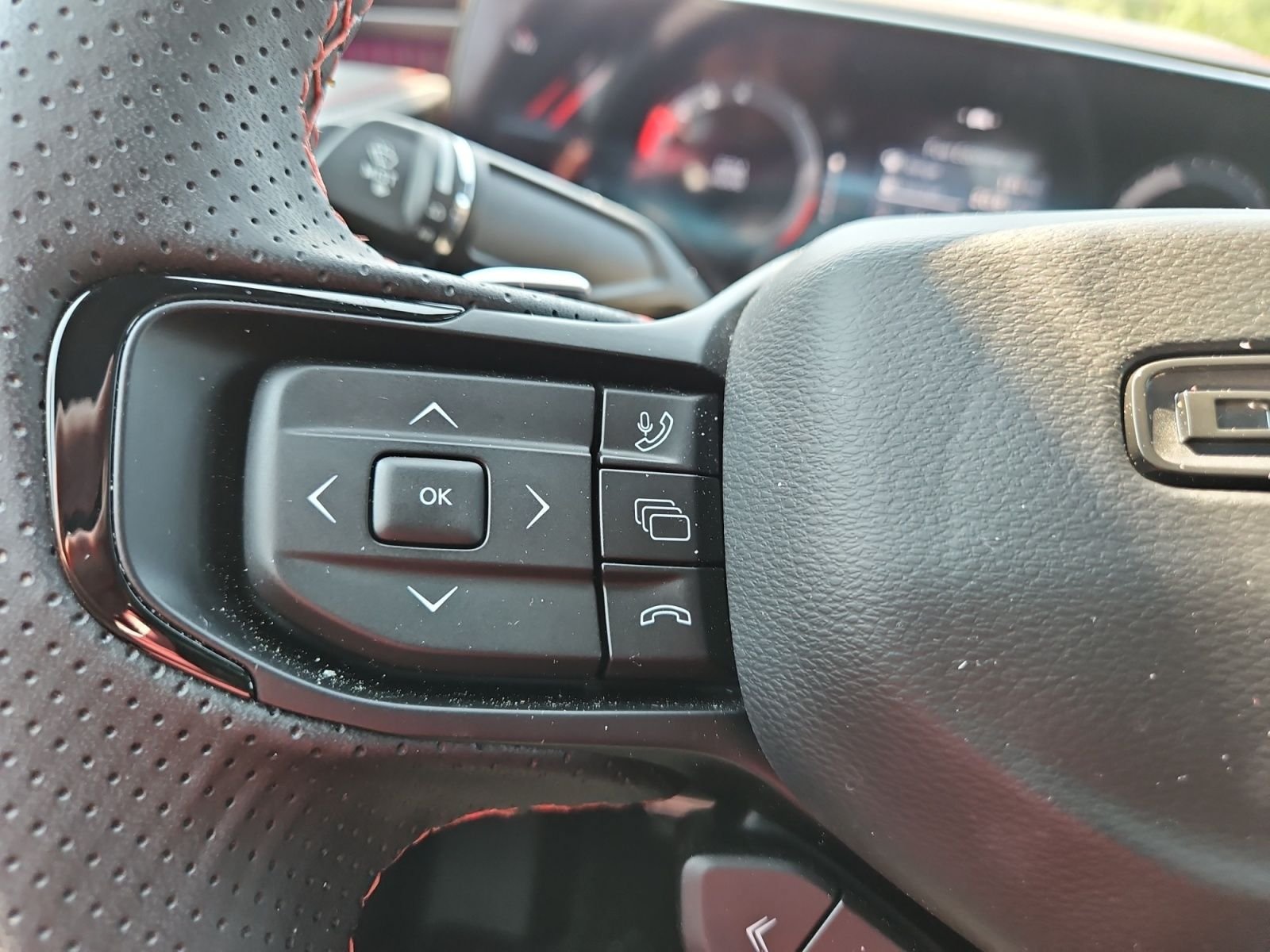 Used 2026 Dodge Charger Scat Pack AWD/4WD image 24