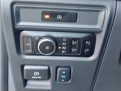 Used 2025 Ford F150 Lariat image 26