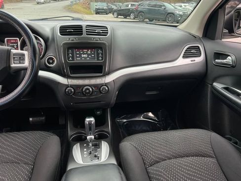 Used 2018 Dodge Journey SE w/ Connectivity Group image 14