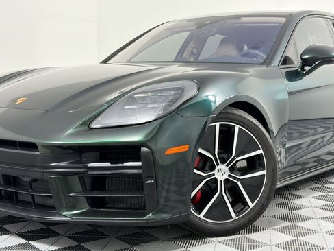Certified 2026 Porsche Panamera 4S AWD/4WD image 6