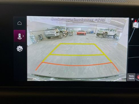 Used 2024 Kia Seltos EX FWD image 10