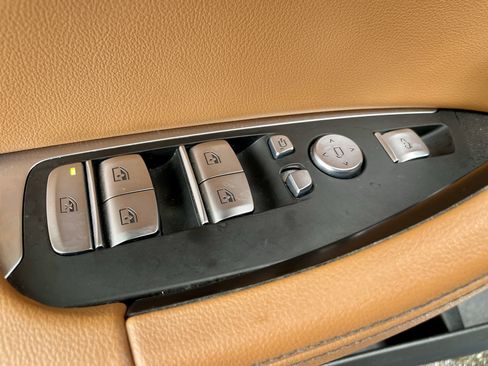 Used 2022 BMW X4 M40i w/ Premium Package image 11