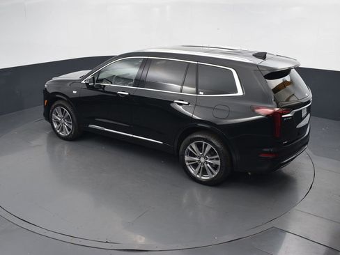 Used 2024 Cadillac XT6 Premium Luxury image 40