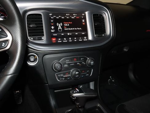 Used 2020 Dodge Charger Scat Pack RWD image 50
