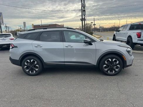 Used 2024 Kia Sportage X-Line image 2