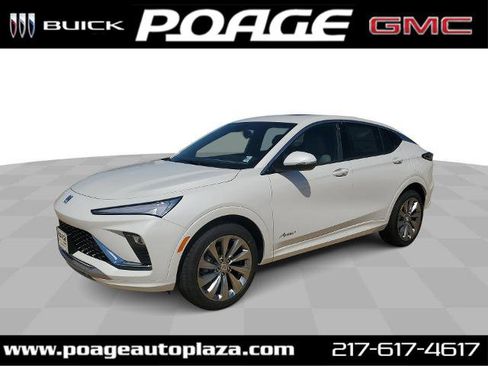 New 2025 Buick Envista Avenir image 1