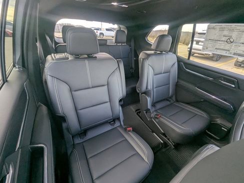 New 2026 GMC Acadia Elevation w/ Black Edition image 14