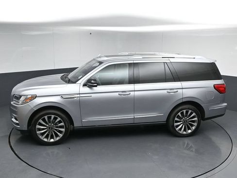 Used 2020 Lincoln Navigator Reserve w/ Luxury Package AWD/4WD image 50