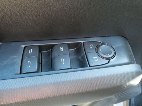 New 2026 Chevrolet Colorado Trail Boss AWD/4WD image 17