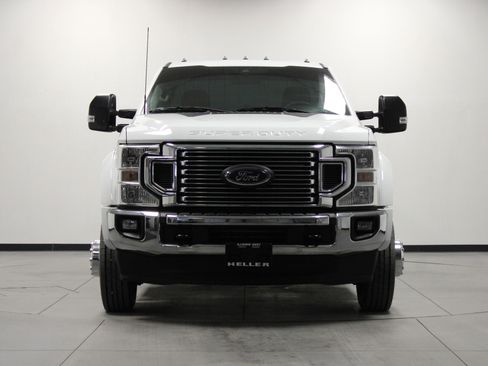 Used 2022 Ford F450 XLT w/ XLT Value Package image 9